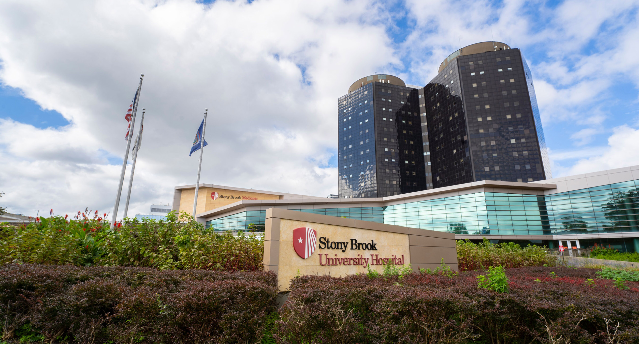 Picture of Stony Brook University Hospital exterior.