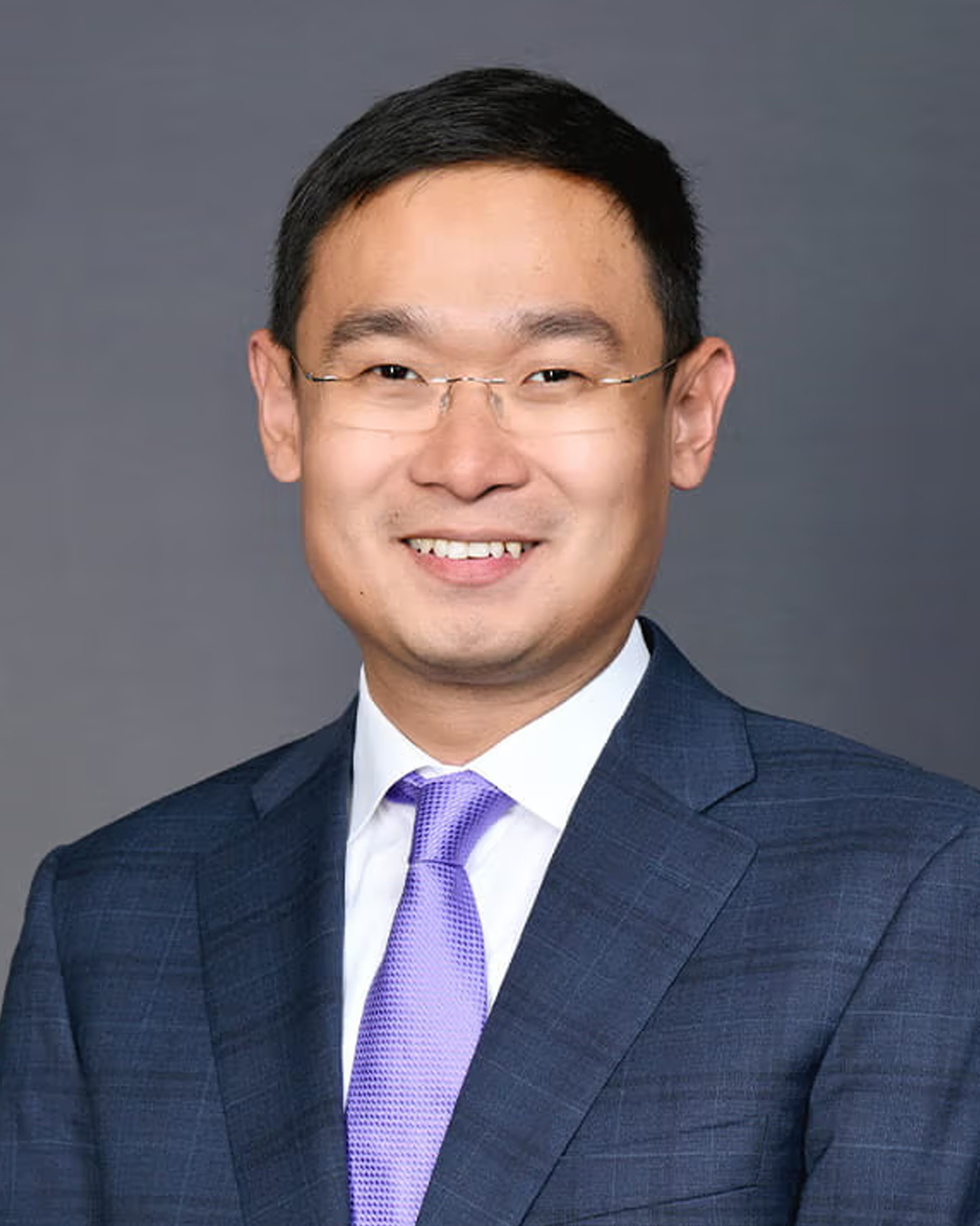 Dashun Wang Headshot