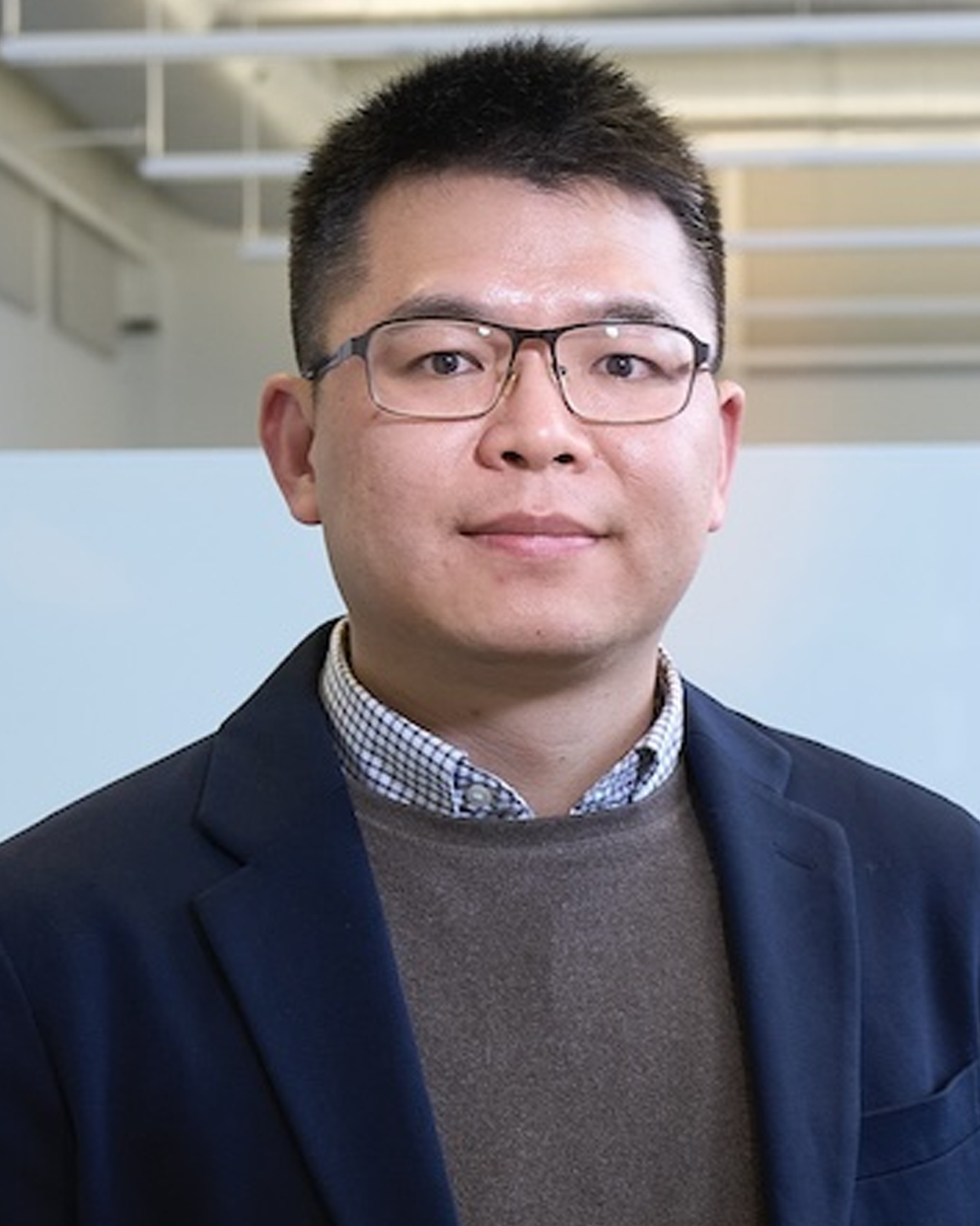Yongjun Zhang Headshot