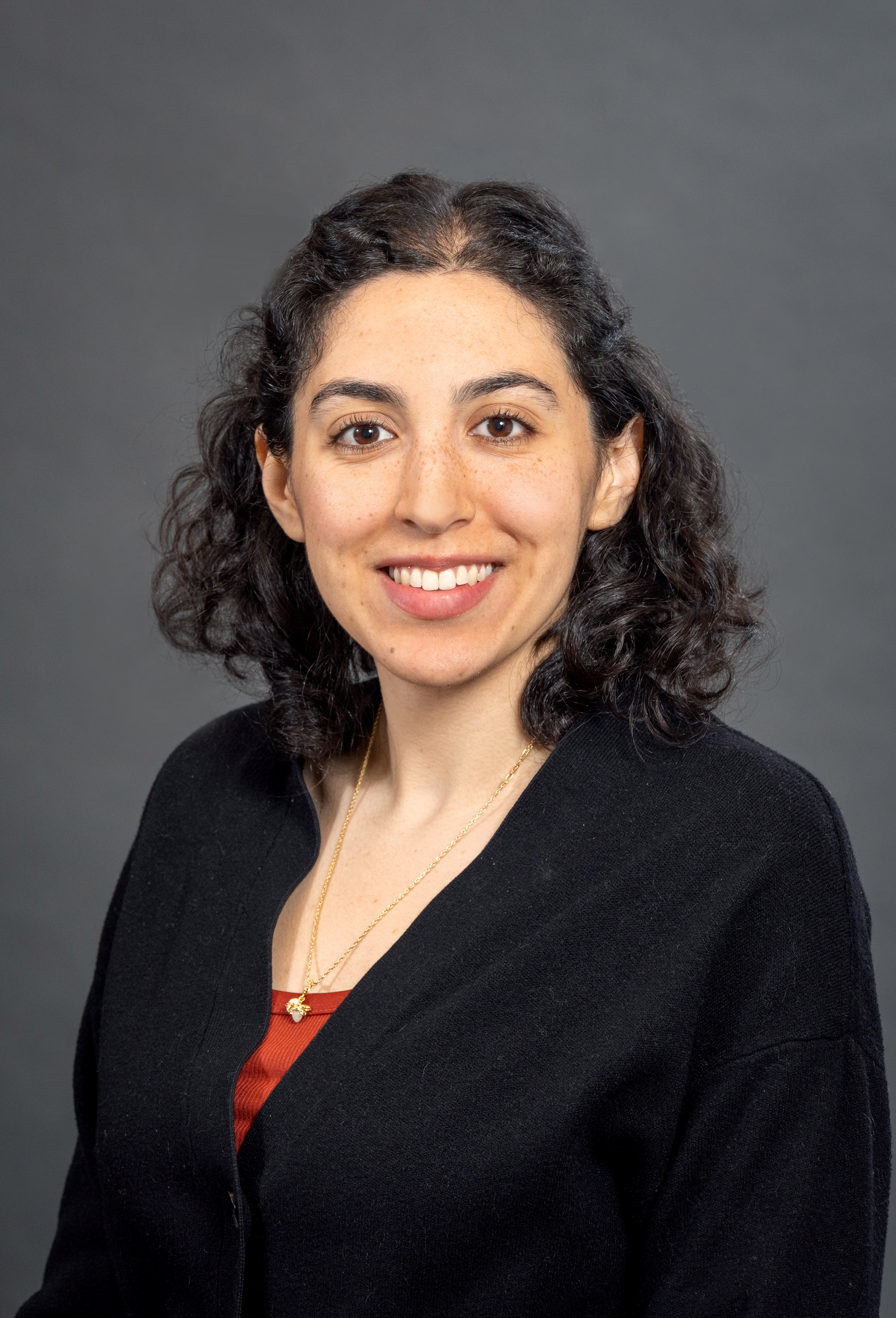 Mia Mishaan headshot