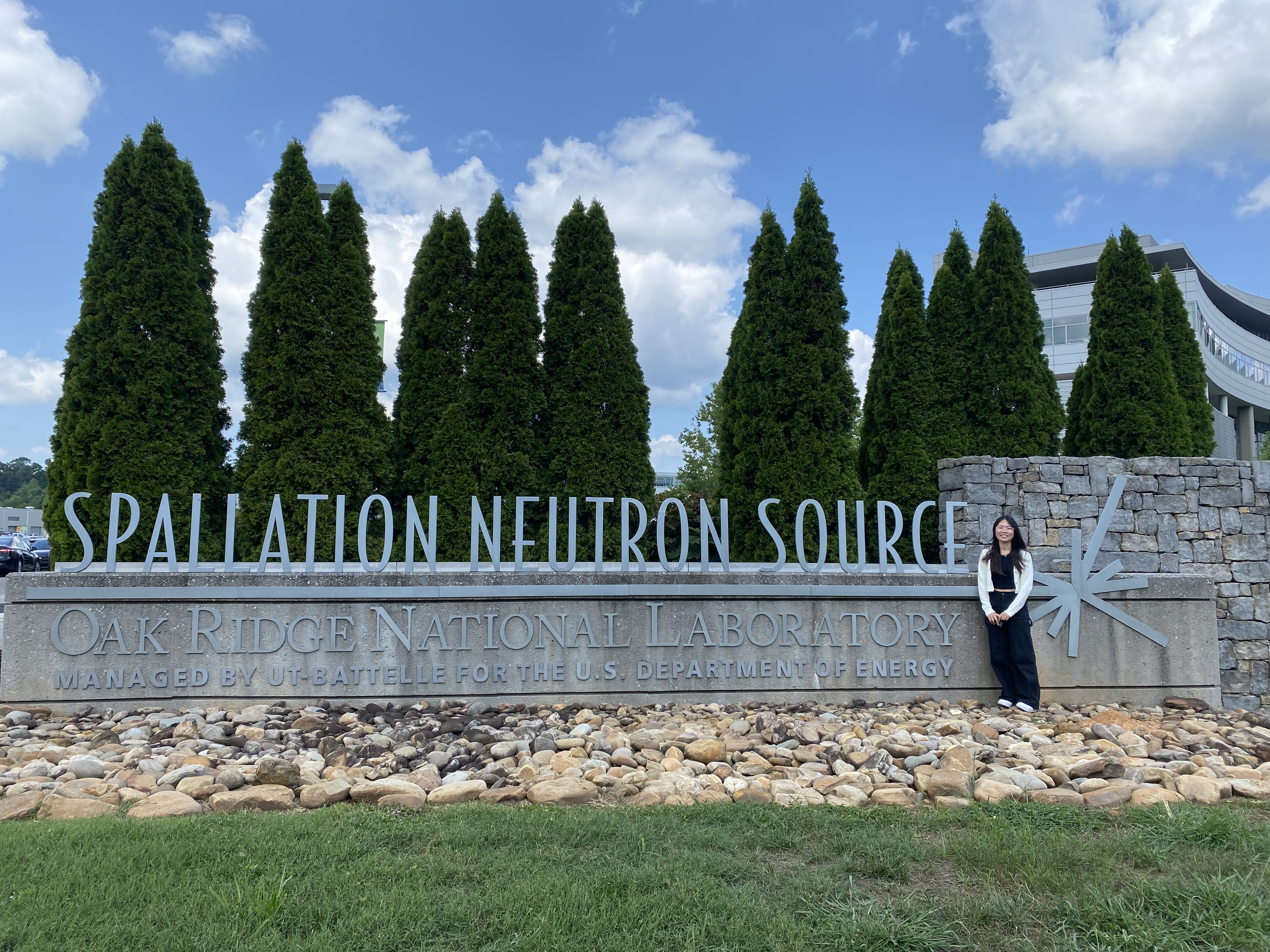 Photo of the Spallation Neutron Source Sign