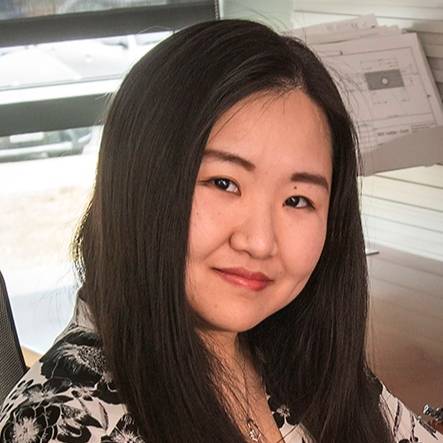 Lei Wang headshot