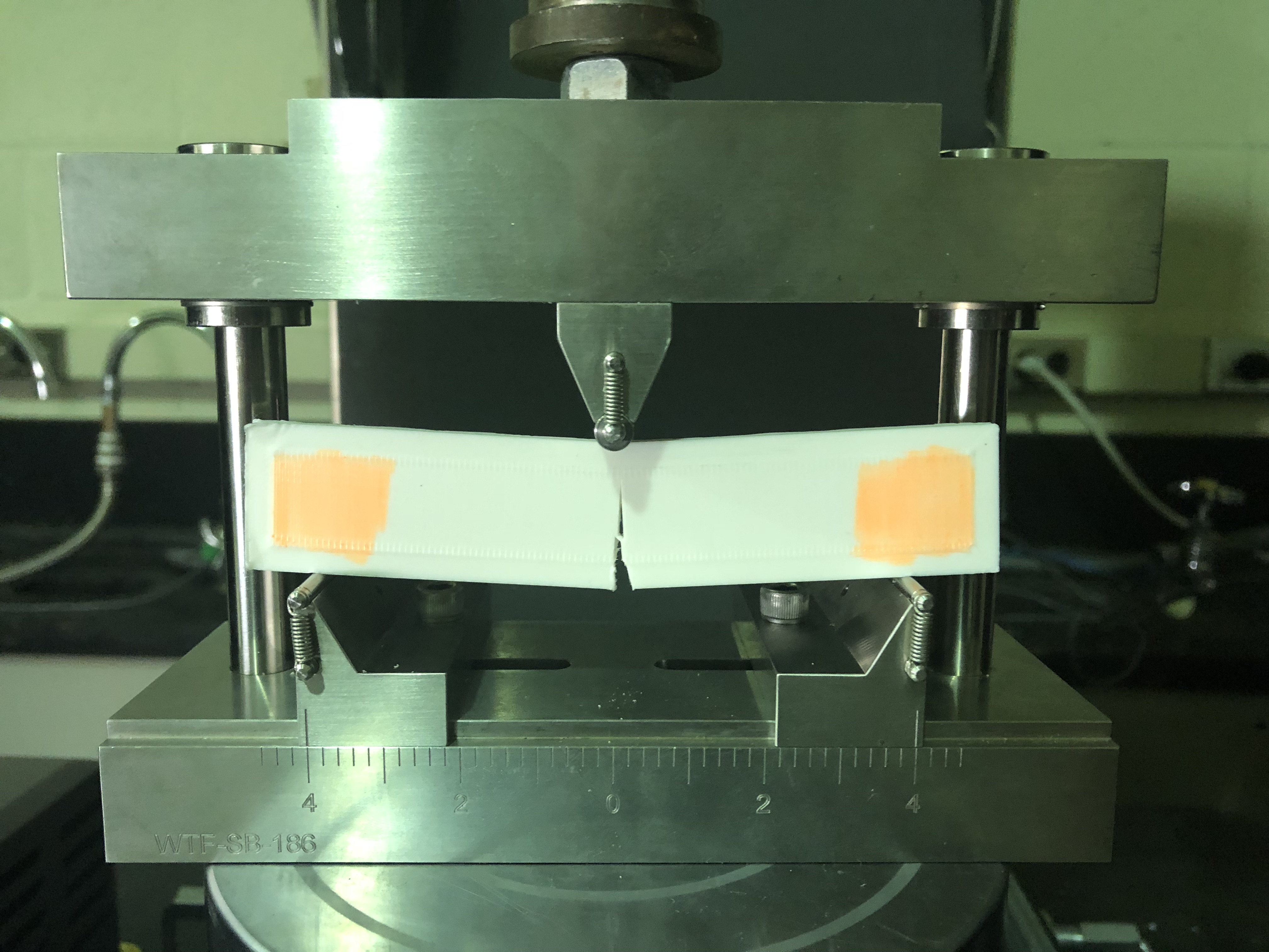 Fracture of 3D printed ABS