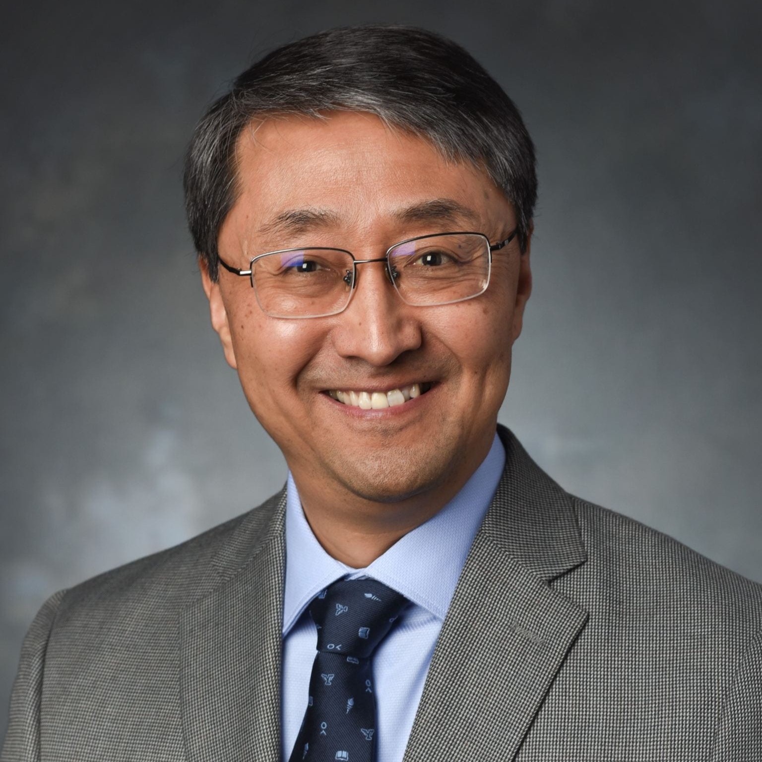Headshot of Dr. Seong H. Kim