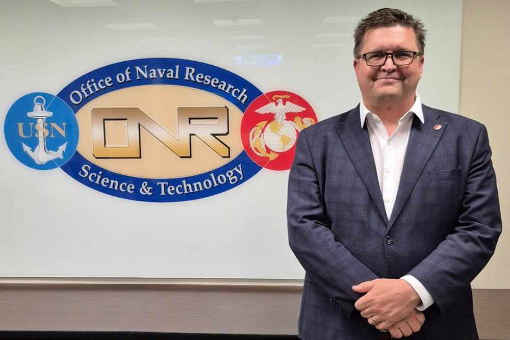 Dr. P. Scott Carney visits the Office of Naval Research (ONR)