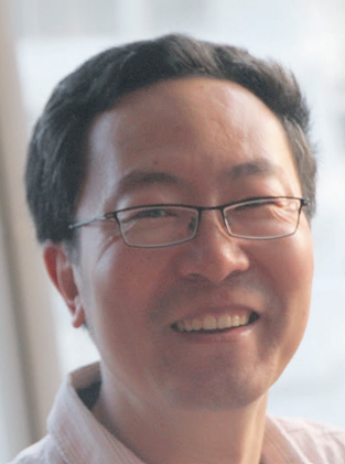 Headshot of Li Wei