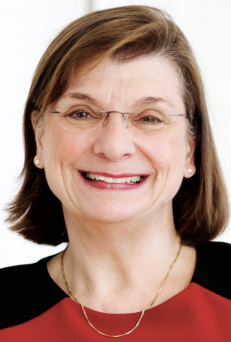 Headshot of Elizabeth Lanza