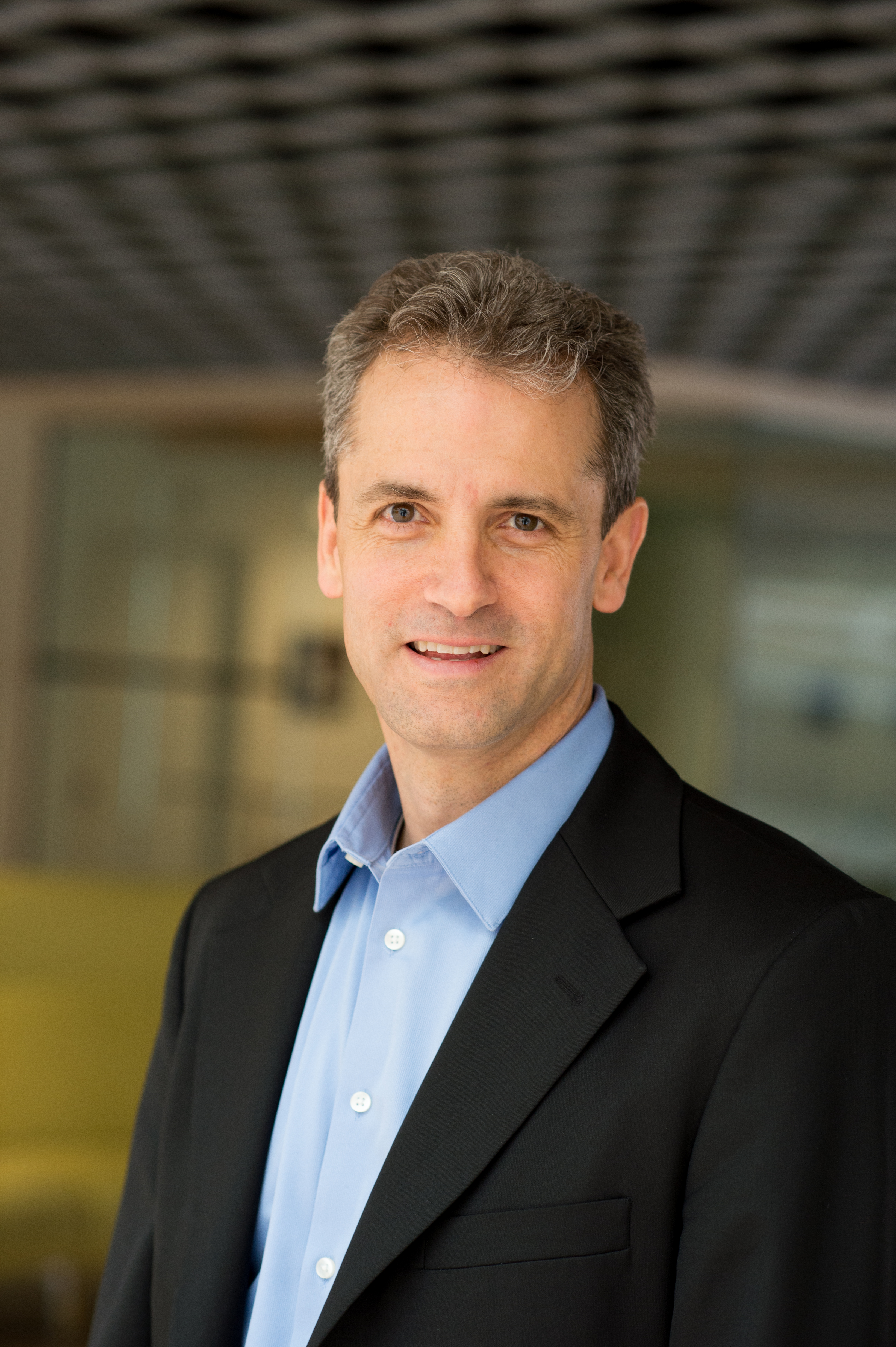 Headshot of Dr. James DiCarlo