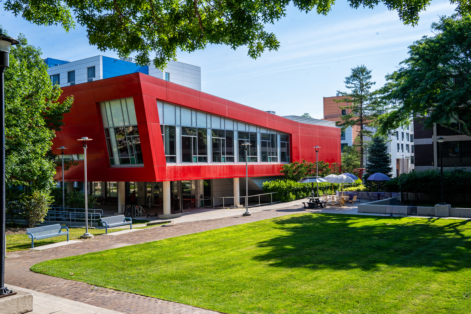 The Alan S. DeVries Center