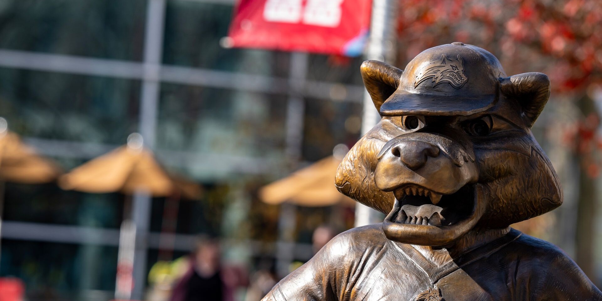 Wolfie statue