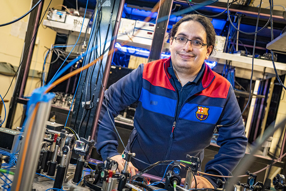 Eden Figueroa in lab