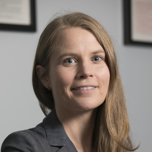 Dr. Lesley Thorne