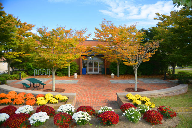 Outside view of the Stony Brook Southampton Student Center