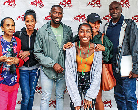 An admitted Stony Brook student and their family.